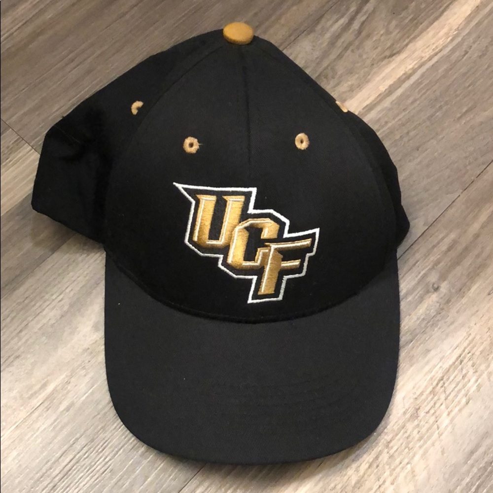UCF hat